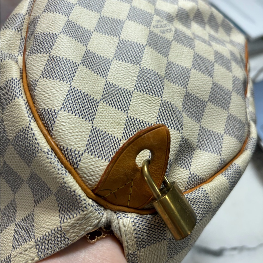 Louis Vuitton Damier Azur Speedy 35 - Picture 12 of 12